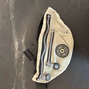Kipling fanny Pack (Rare color)
